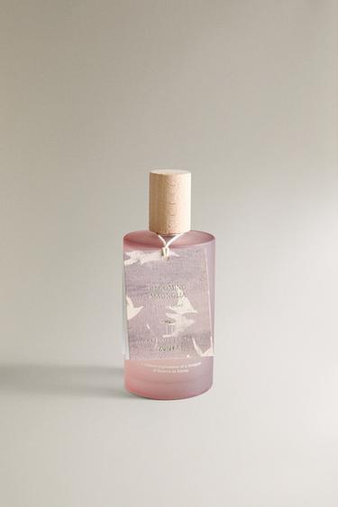 (200 ML) DÉSODORISANT TEXTILE BLOOMING MAGNOLIA - Noir / Écru de Zara - Image 4