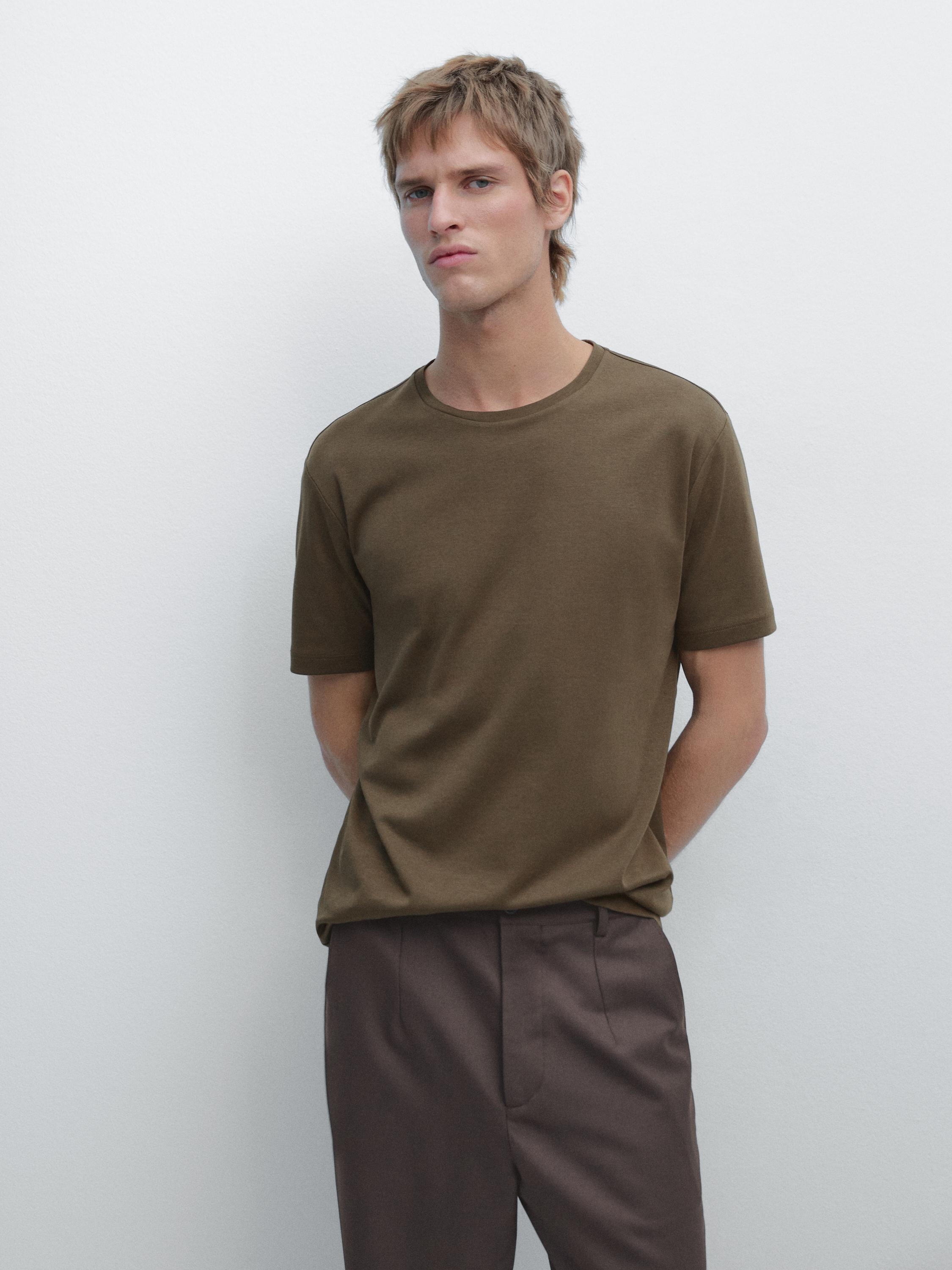 Short sleeve cotton blend T-shirt