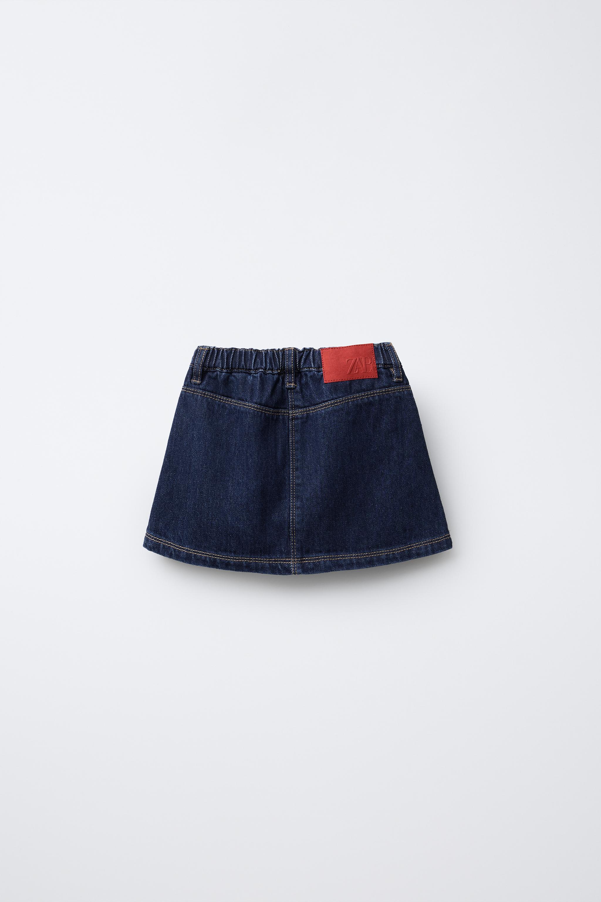 EMBROIDERED FLOWER DENIM SKIRT