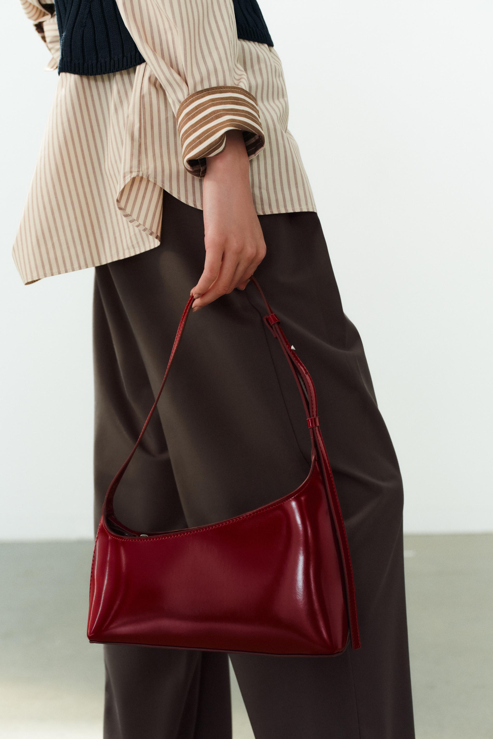 ASYMMETRIC SHOULDER BAG
