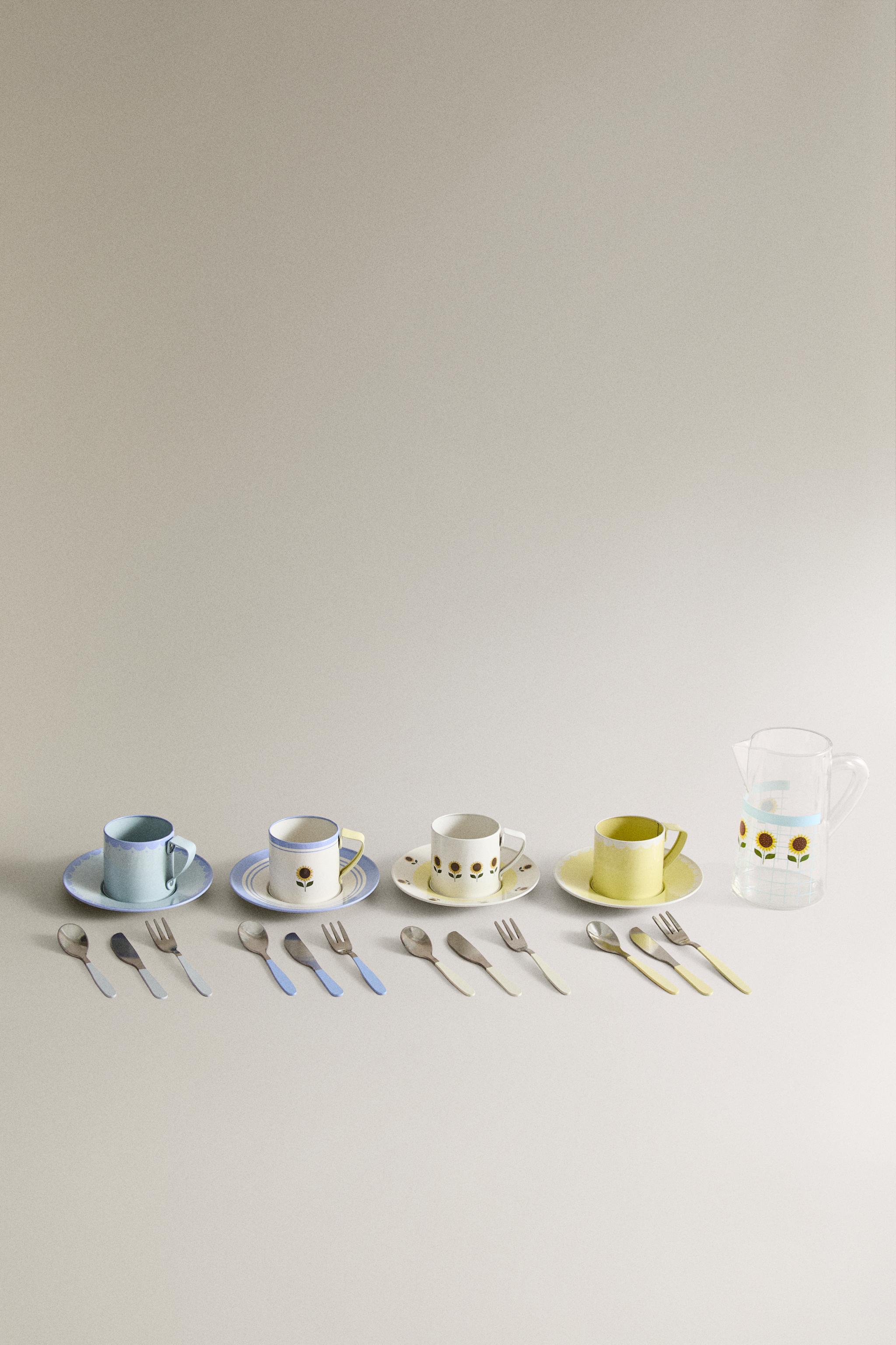 Zara KIDS' METAL TABLEWARE TOY SET