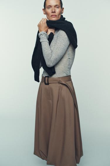 JUPE MIDI À CEINTURE ET COUPE BALLON - Marron clair de Zara - Image 5