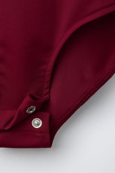 Imagen de producto - Burgundy de Zara