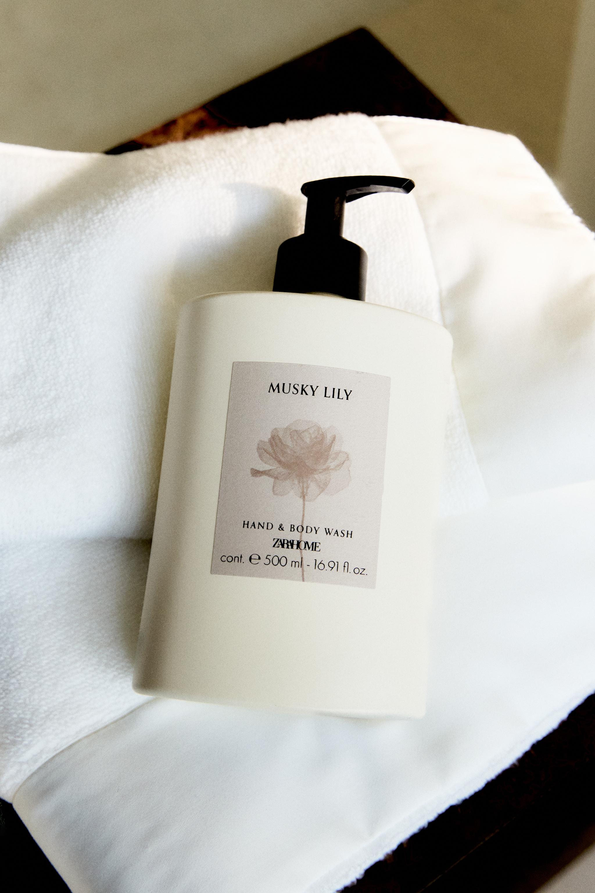 (500 ML) SAVON LIQUIDE POUR LES MAINS MUSKY LILY
