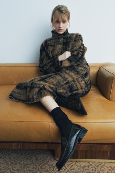КОЖАНЫЕ ЛОФЕРЫ С КВАДРАТНЫМ НОСОМ — КОРИЧНЕВЫЙ от Zara — изображение 0