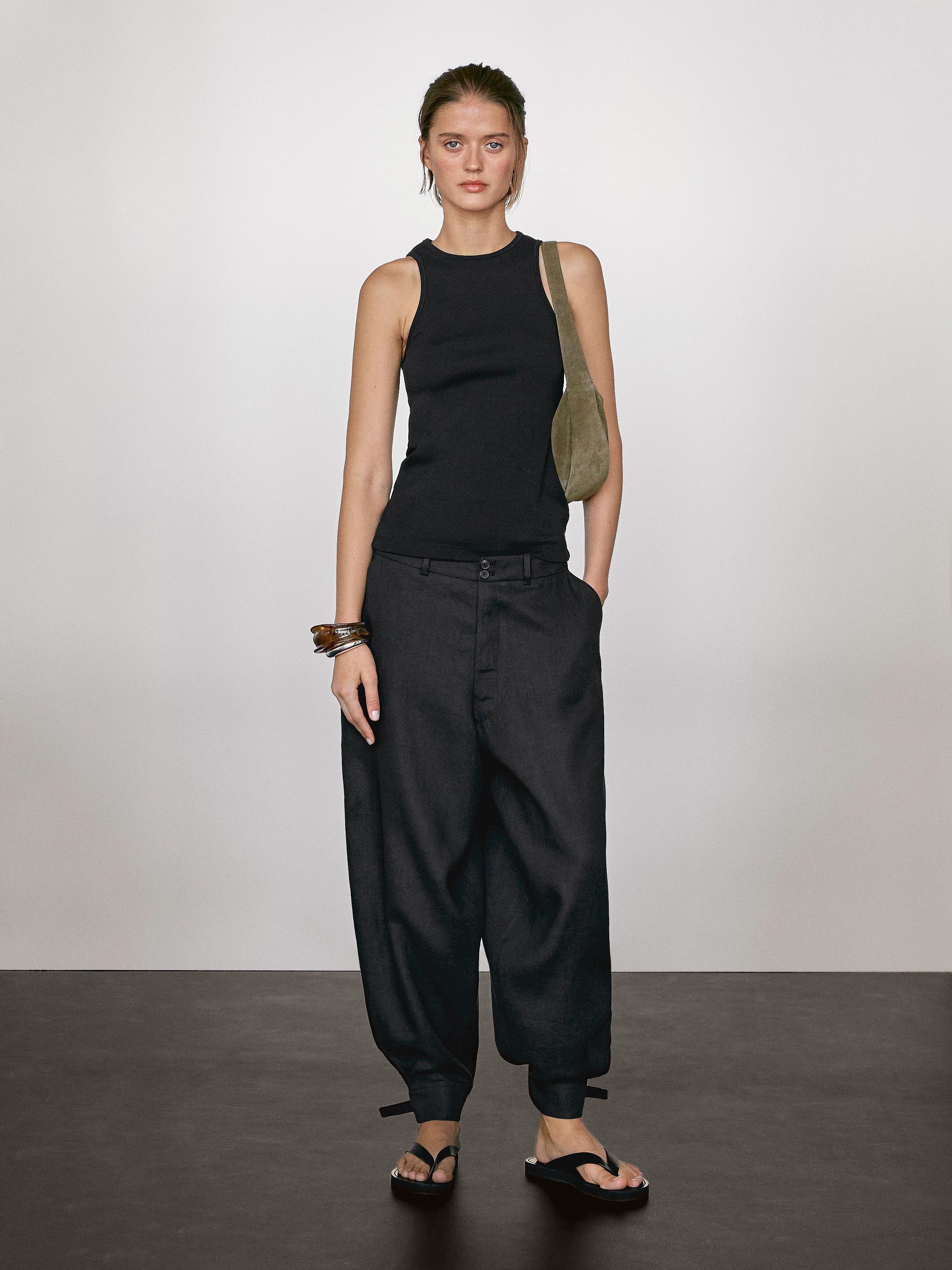 Cotton blend halter-neck top