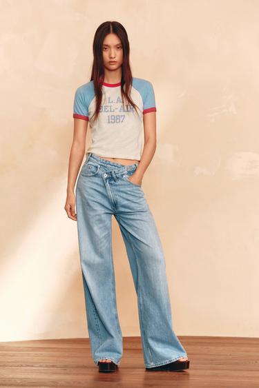TRF WIDE-LEG HIGH-WAIST JEANS WITH CROSSOVER WAIST - Light blue by Zara