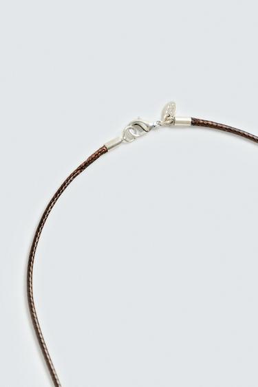 COLLIER LACET PENDENTIF - Marron de Zara - Image 4