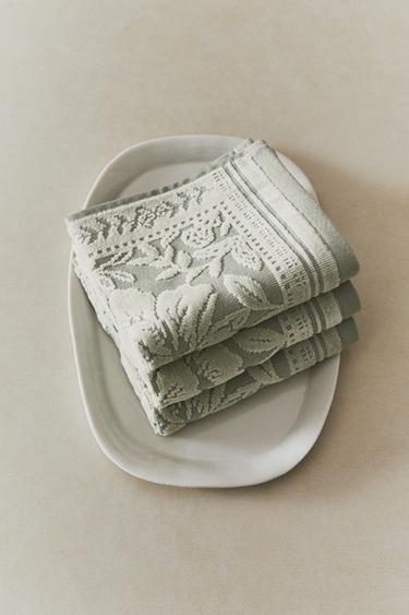 PACK OF VELOUR JACQUARD HAND TOWELS (PACK OF 3) - Sea green by Zara