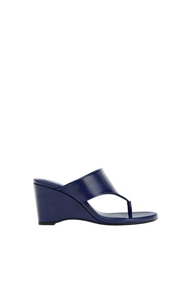 WEDGE SANDALS