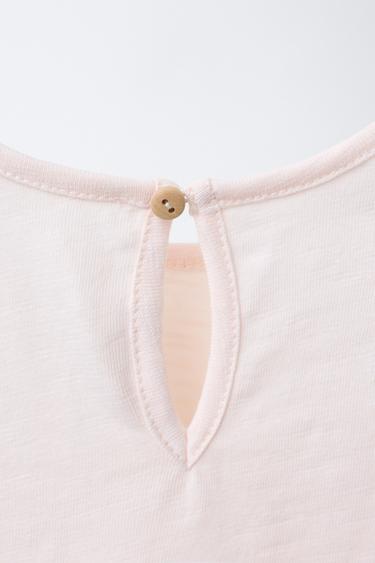 T-SHIRT AVEC APPLIQUE FLEUR CŒUR - Rose clair de Zara - Image 3