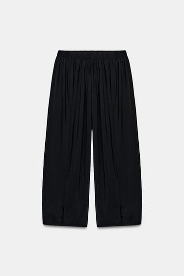 PANTALÓN FLUIDO VOLUMEN - Negro de Zara
