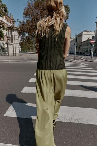 TOP CÔTELÉ 30 % LAINE - Kaki foncé de Zara - Image 2