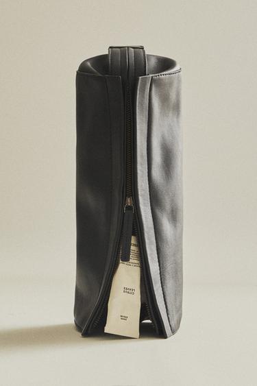 ASTUCCIO GRANDE IN PELLE - Blu navy di Zara