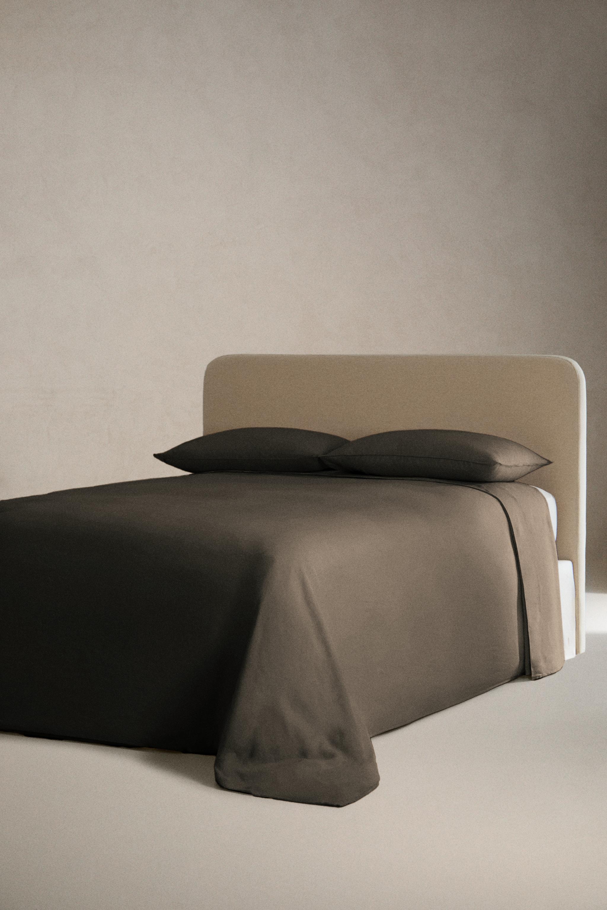 WASHED LINEN FLAT SHEET — Brown / Taupe