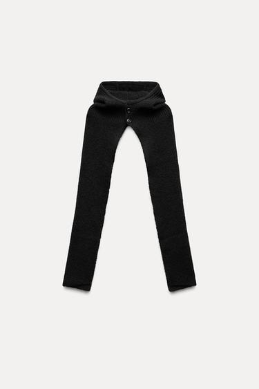 Zara TEXTURED SCARF WITH BUTTONS - Black