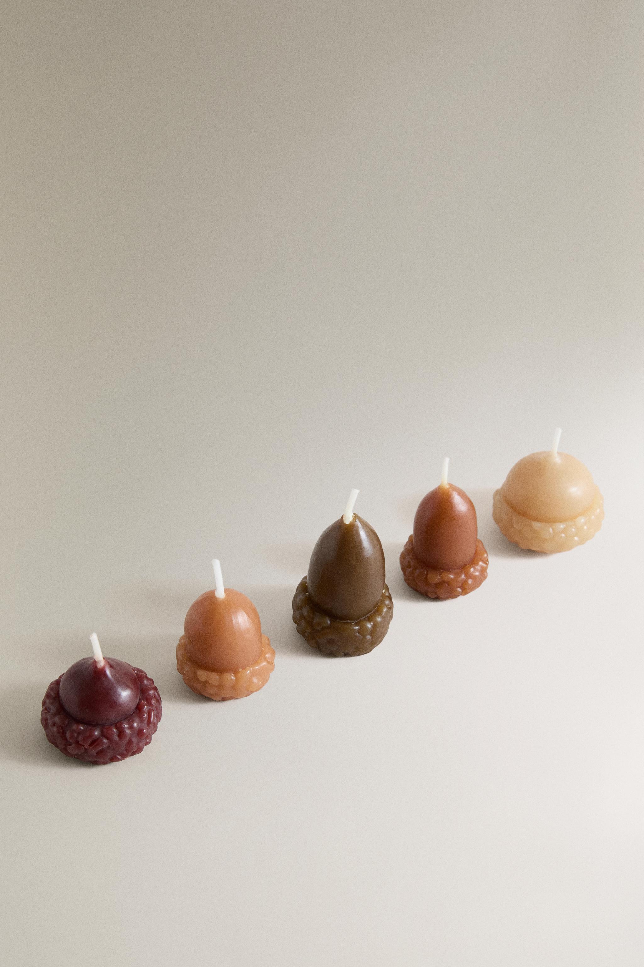 PUMPKIN SPICE ACORN SCENTED CANDLES (PACK OF 5) — Pumpkin