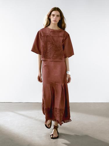 Zara Flowing top with embroidered detail - Brick