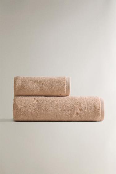 CHILDREN'S STAR AND HEART BATH TOWEL - Pink by Zara - Image 1