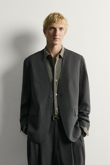 طقم بليزر واسع بياقة بدون طية - 362 الخاص بـ Zara