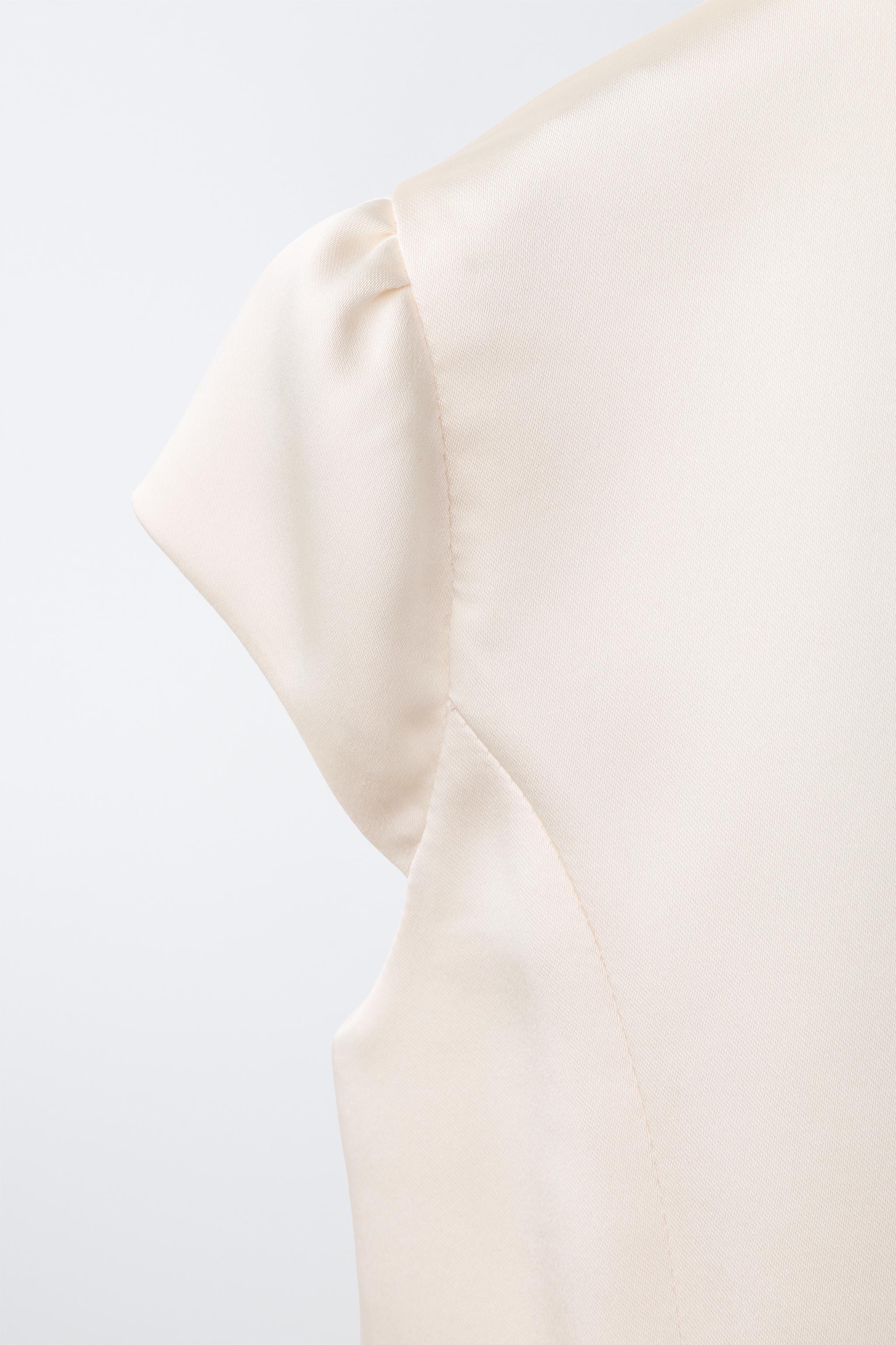 SATIN DRESS WITH FROG FASTENING