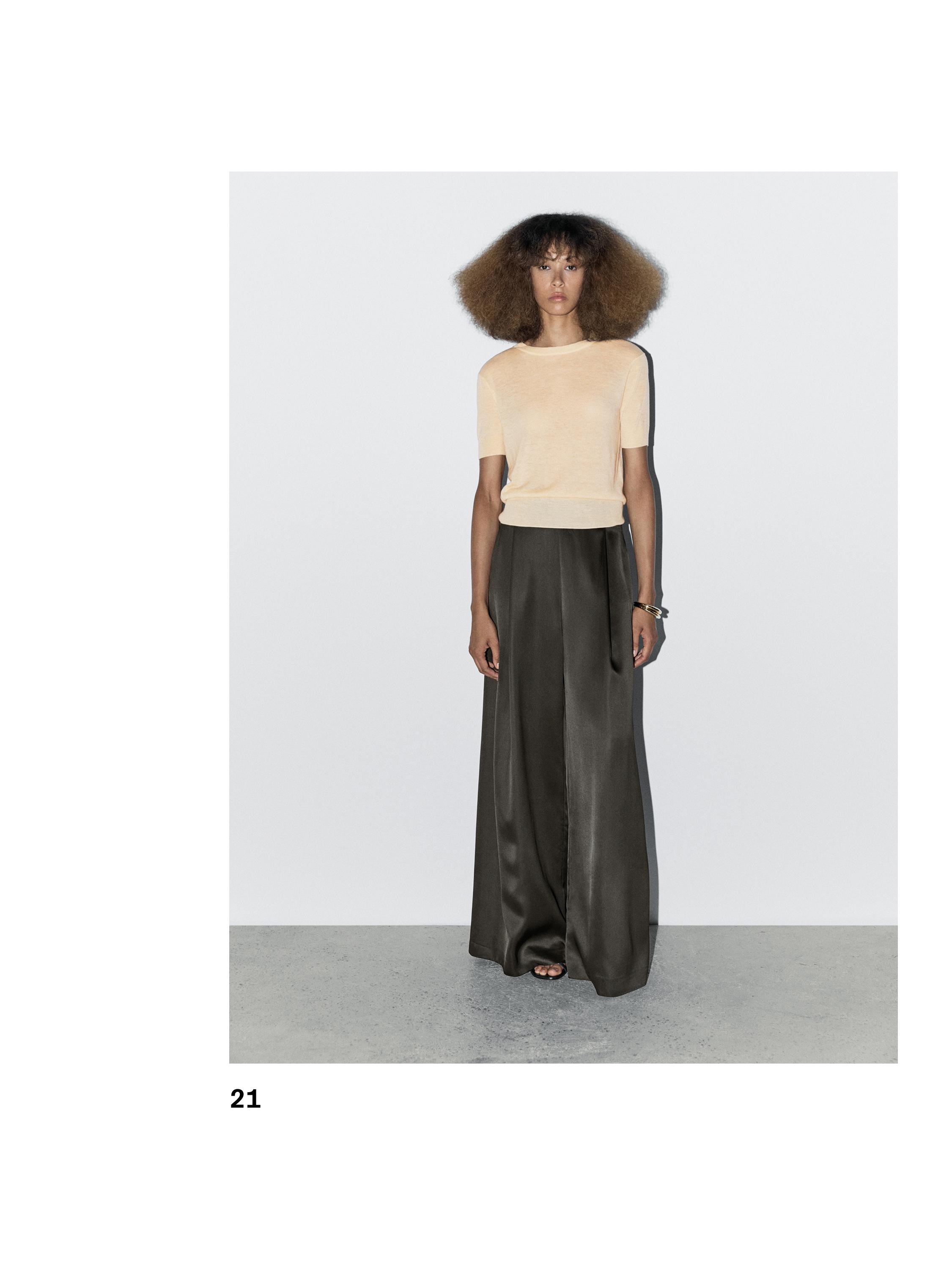 Zara の兄貴分〔 Massimo Dutti 〕フライトミディスカートです Zara の兄貴分〔 Massimo Dutti 〕フライトミディスカートです