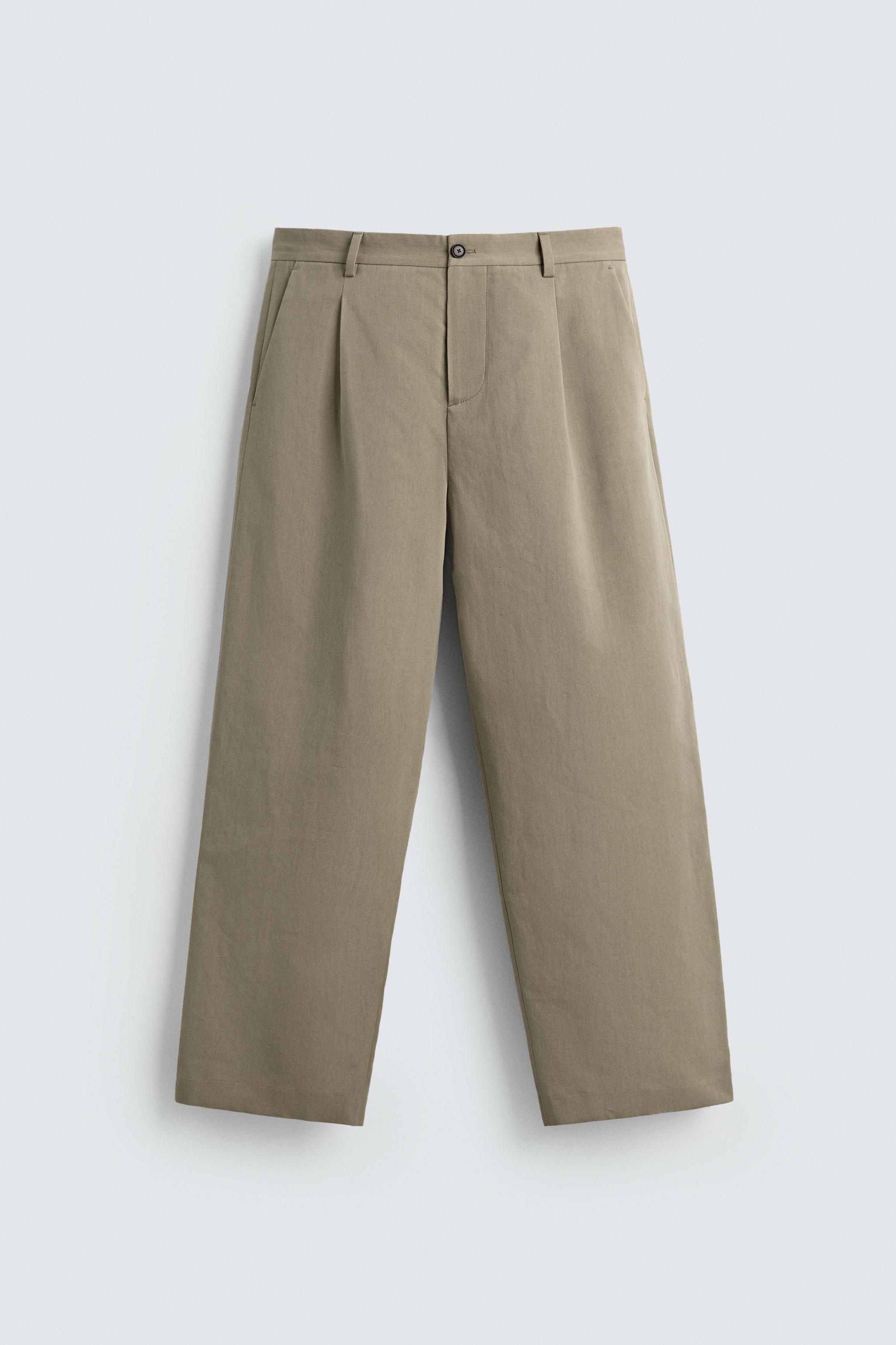 PLEATED STRAIGHT FIT PANTS