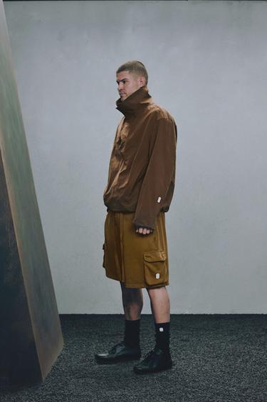RELAXED FIT CARGO BERMUDA SHORTS X SR_A - Khaki by Zara