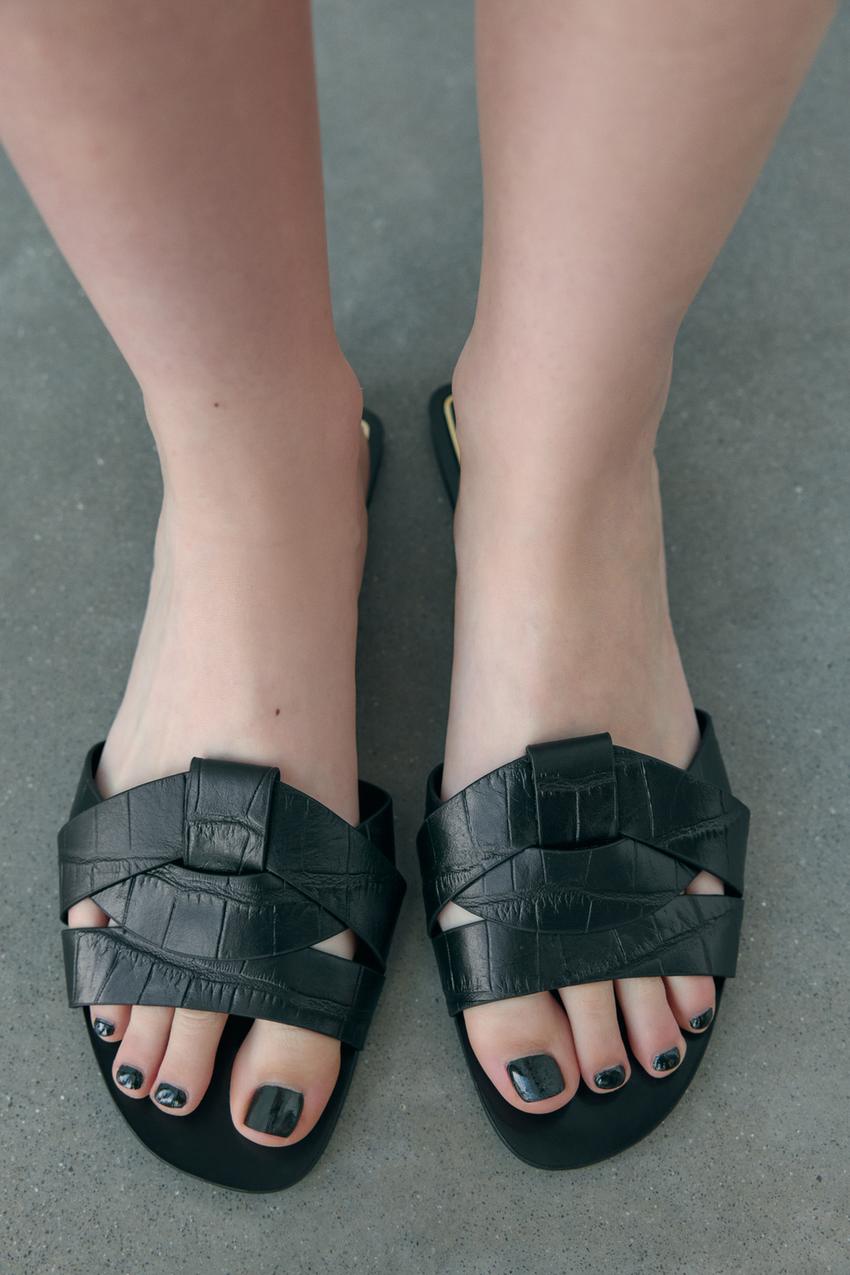 Women ring toe flats sandals  Girls stylish fancy flat fashion