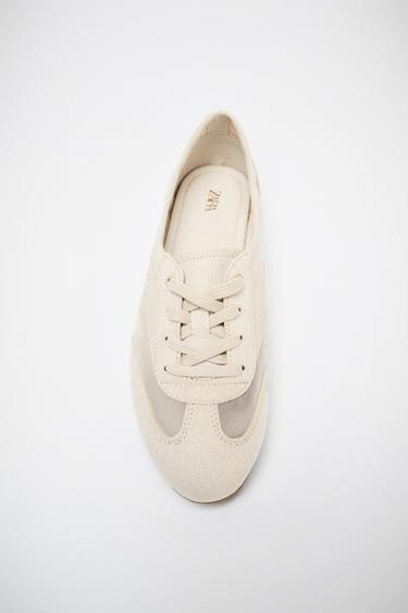 حذاء بلوشر رياضي مدمج - أبيض صدفي الخاص بـ Zara