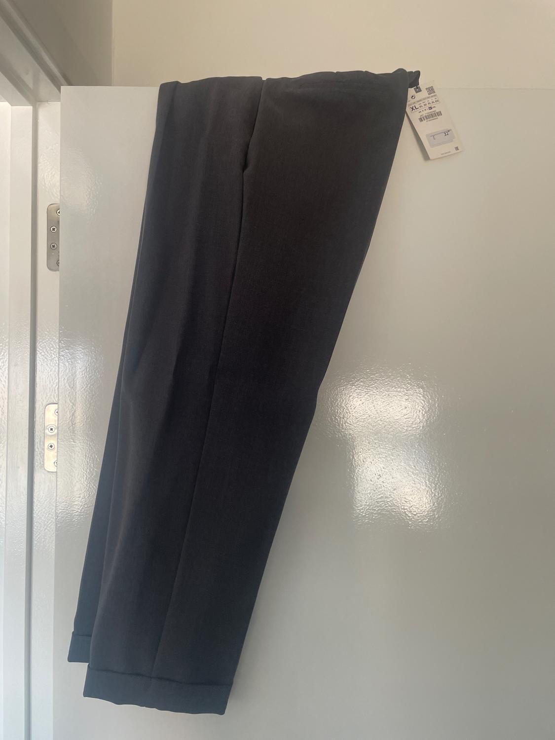 STRAIGHT-LEG TROUSERS WITH TURN-UP HEMS - Image 2