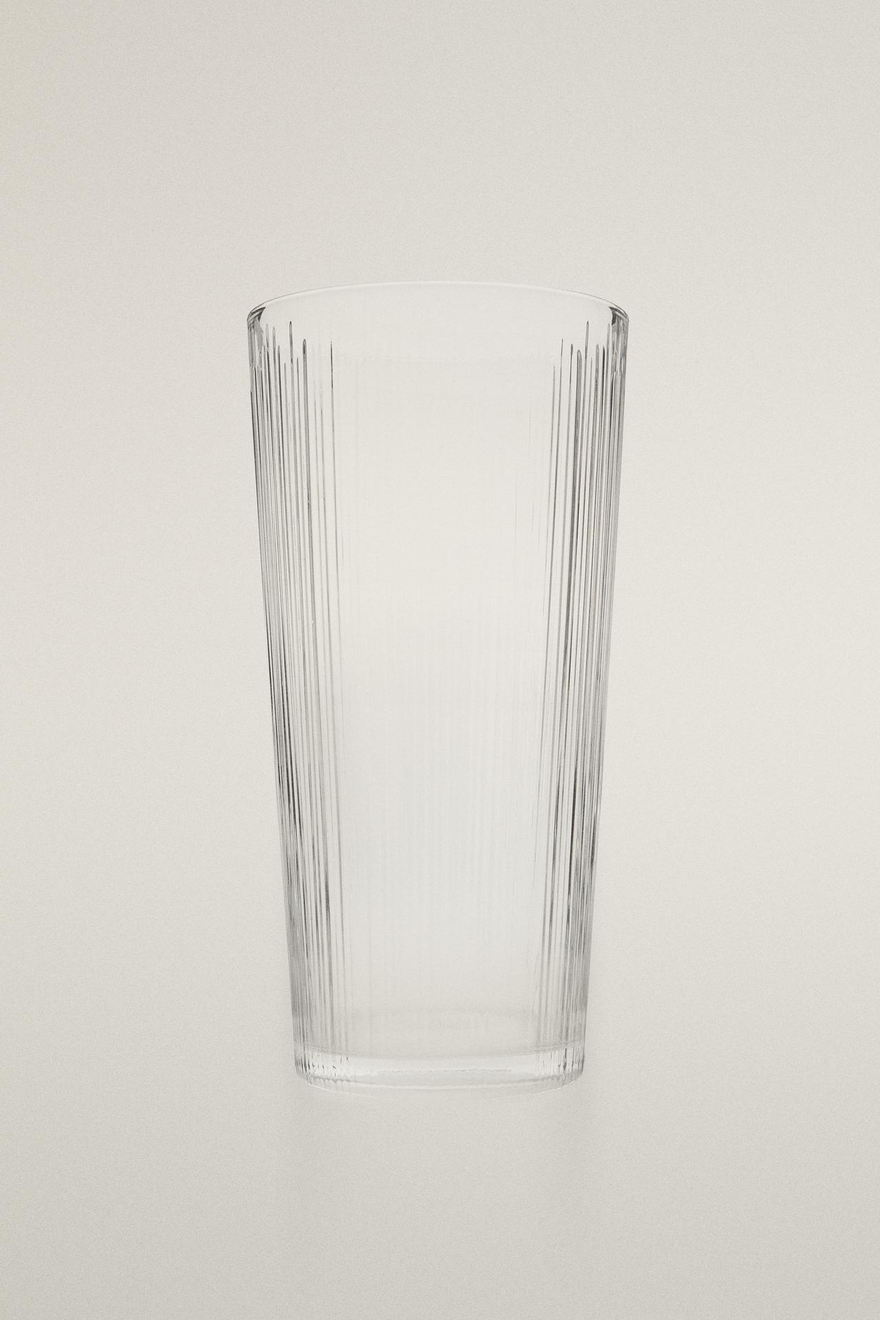 TALL DECORATIVE GLASS VASE — Transparent