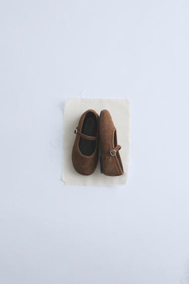 TIMELESZ - SAPATILHA DE COURO - Marrom da Zara
