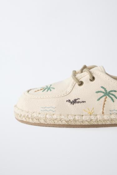 ESPADRILLES BRODÉES - Blanc écru de Zara - Image 7