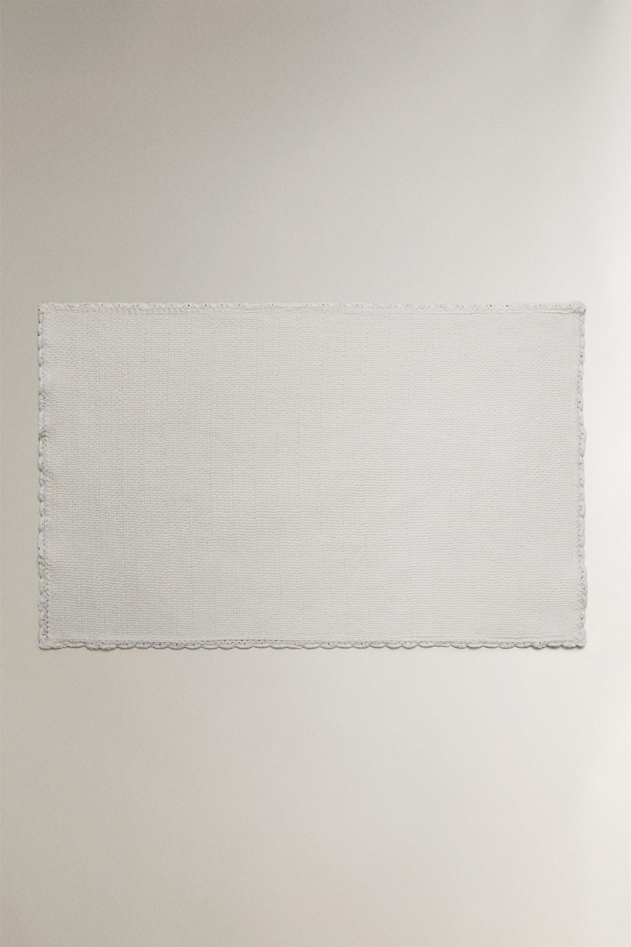 CROCHET BATH MAT
