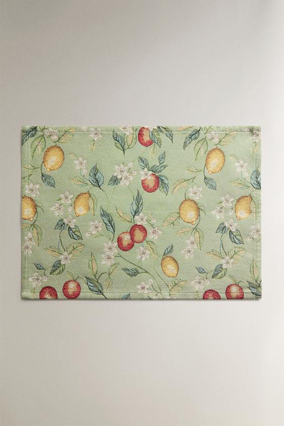 MANTEL INDIVIDUAL JACQUARD FRUTAS - Verde de Zara - Imagen 0