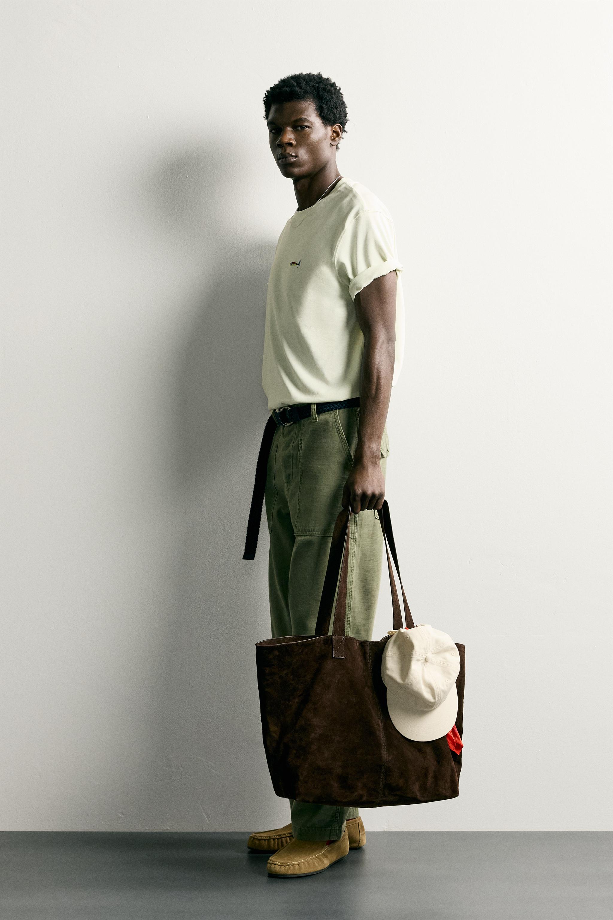 RELAXED FIT HOOK EMBROIDERY T-SHIRT