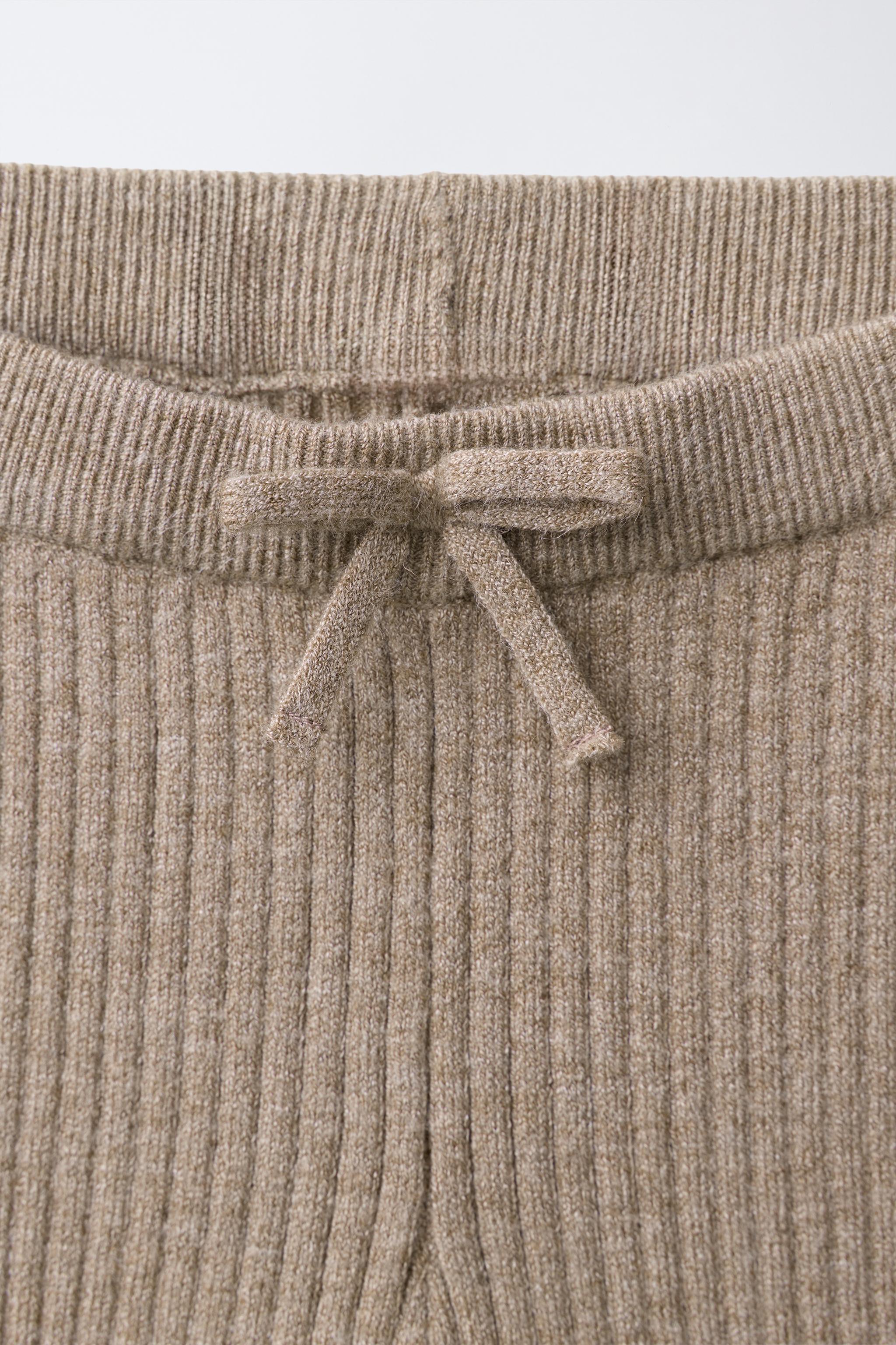 FLARE RIB-KNIT LEGGINGS