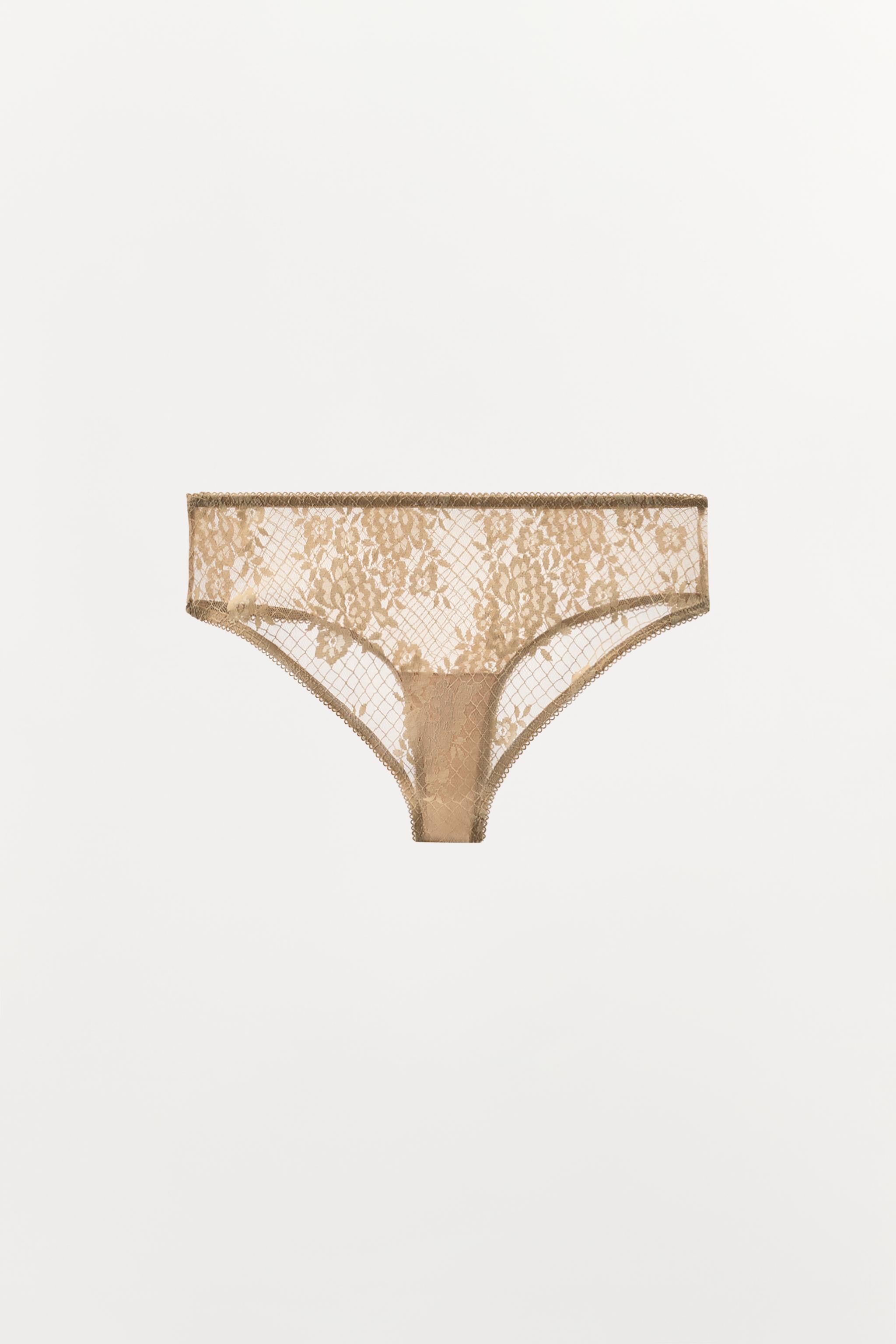 WIDE LACE PANTIES