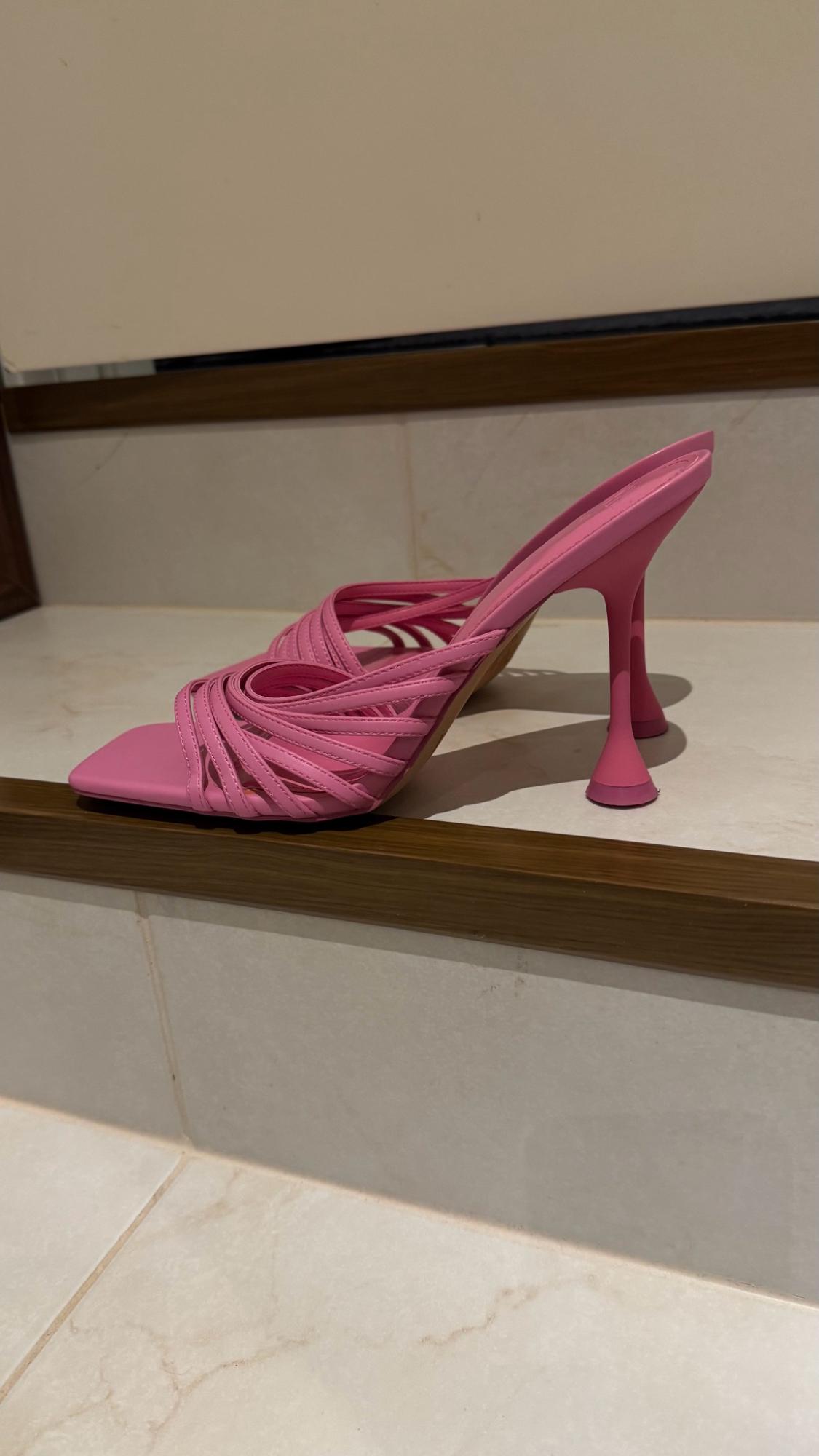 HIGH-HEEL STRAPPY SANDALS - Image 2
