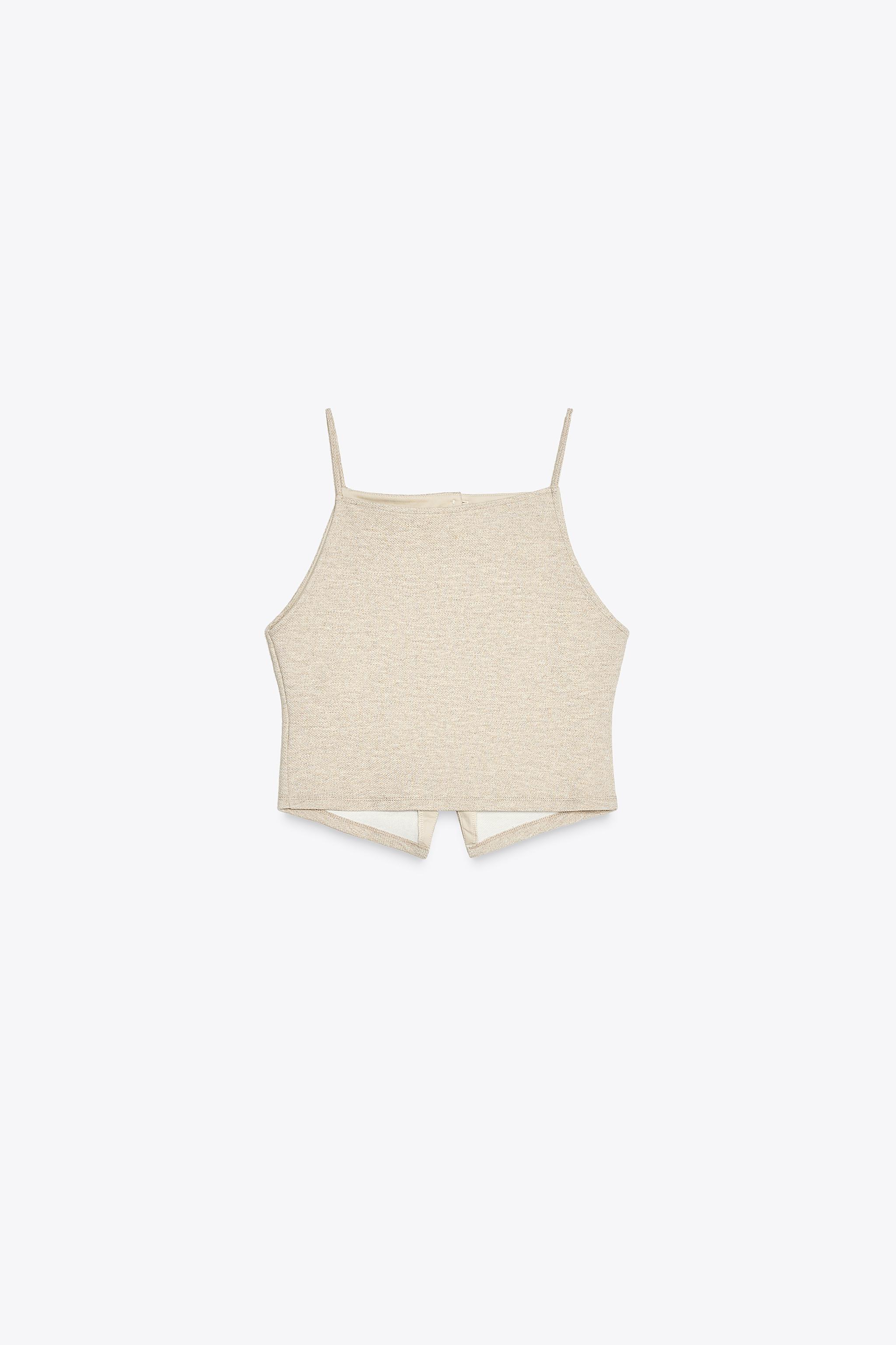 BUTTONED VEST TOP