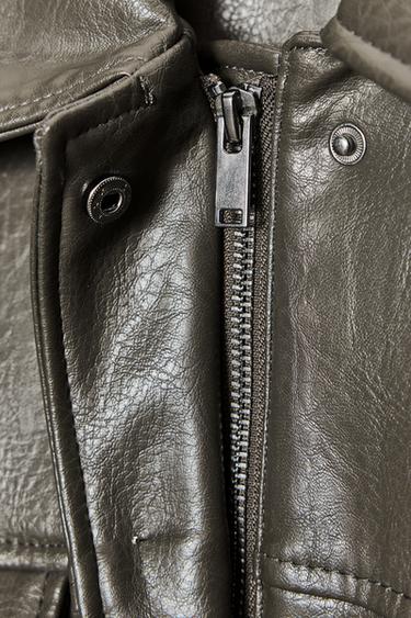 BLOUSON EN MATIÈRE SYNTHÈTIQUE À POCHES - Vert chiné de Zara - Image 6