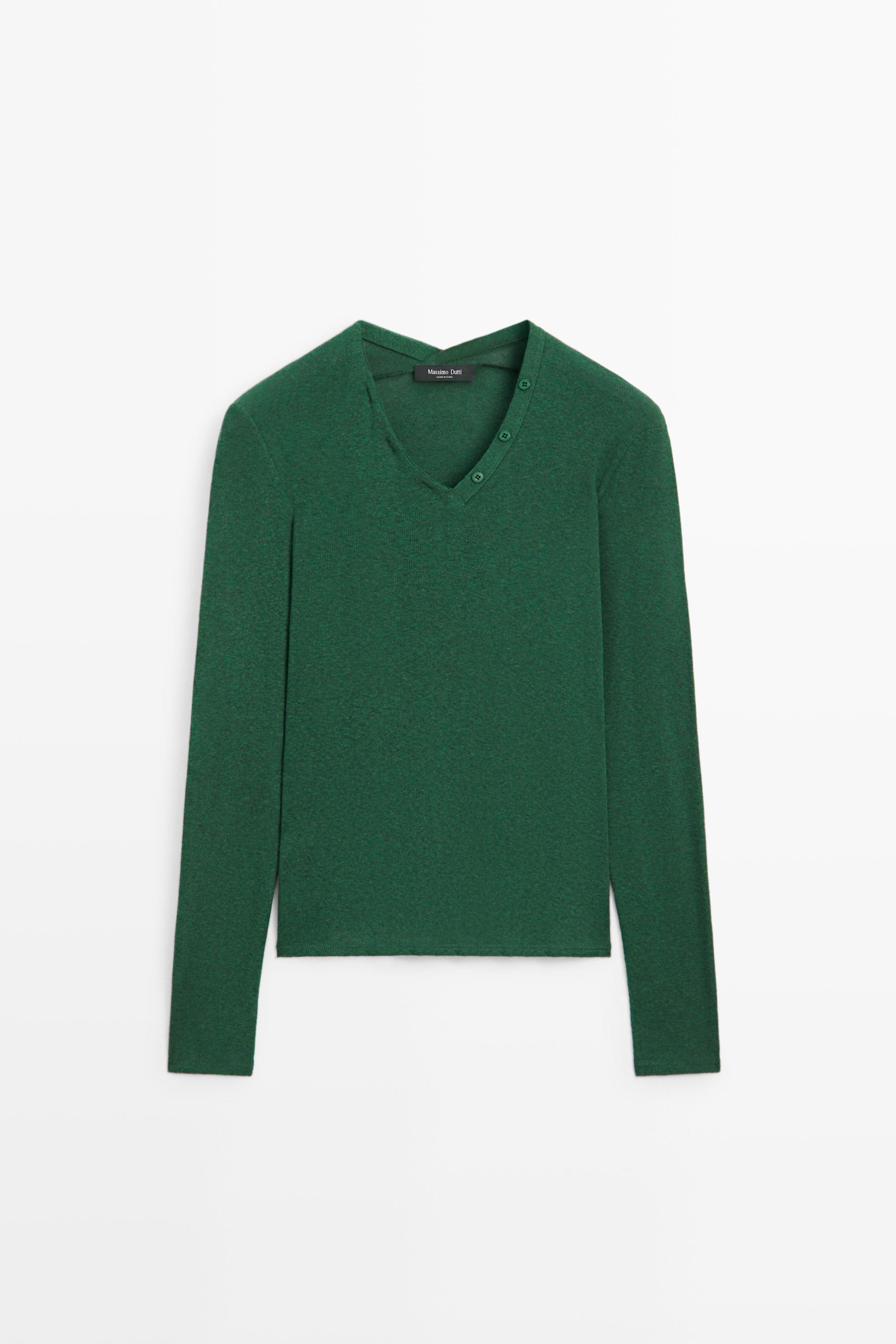 V-neck button detail T-shirt