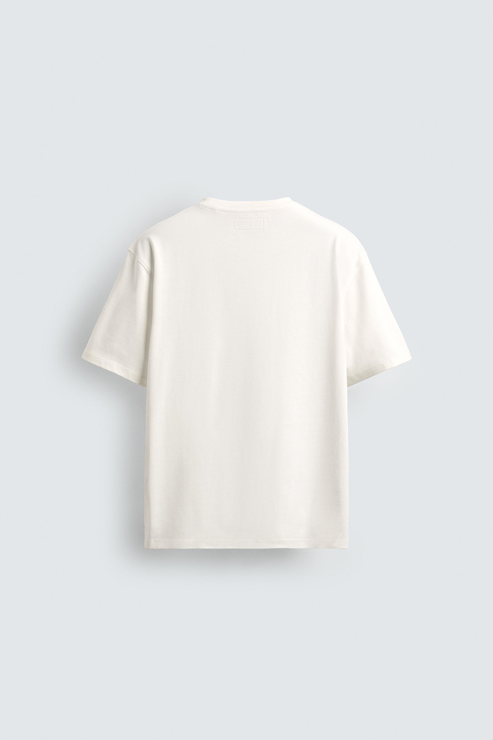 T-SHIRT DE POIDS MOYEN À MANCHES COURTES