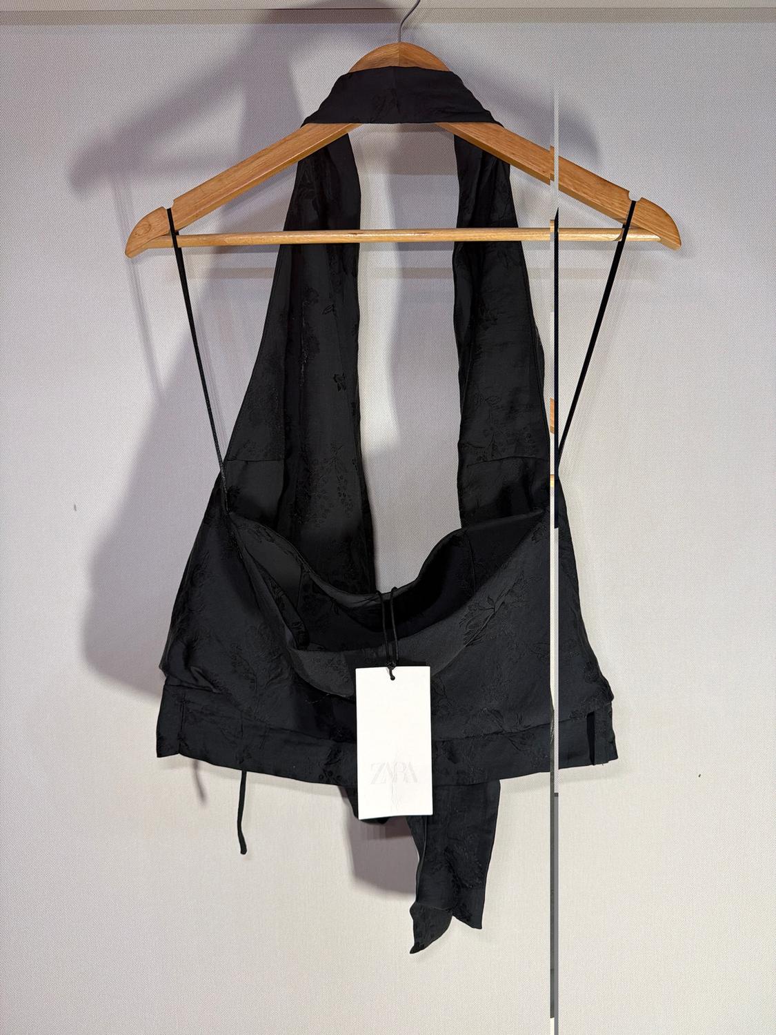 ZW COLLECTION FLORAL JACQUARD HALTER TOP - Image 3