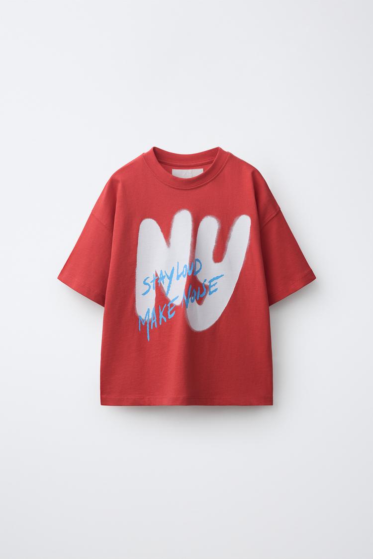 Camiseta estampado graffiti