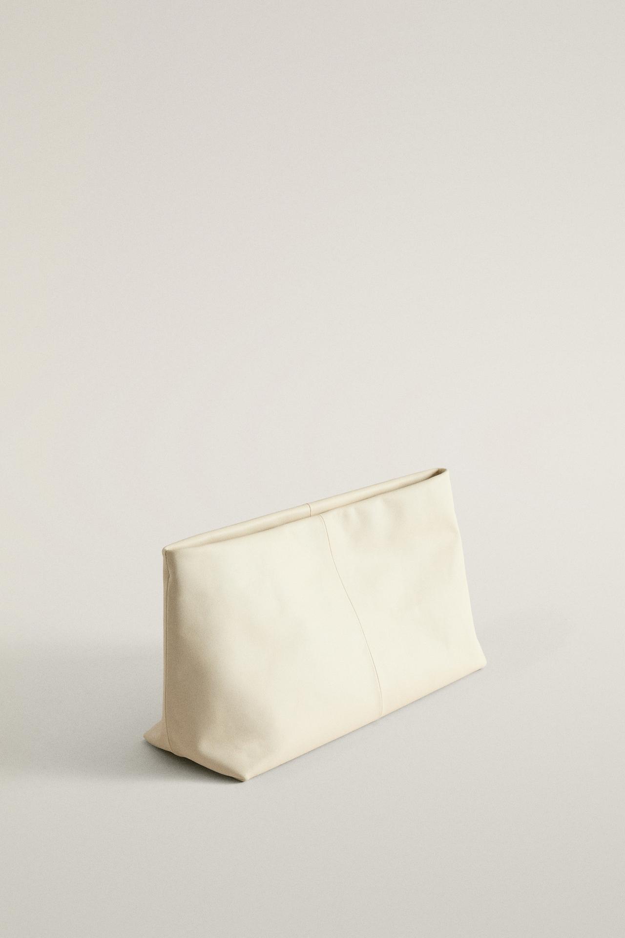 NAPA LEATHER MAKEUP BAG — 