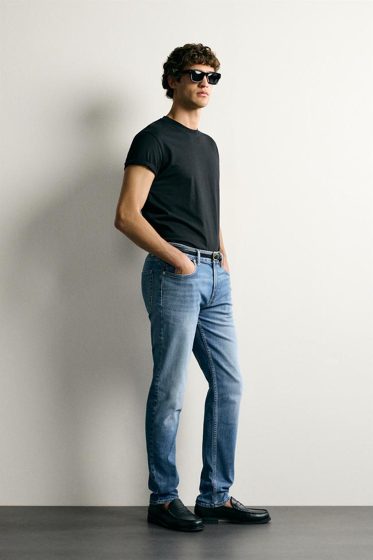 JEANS SLIM FIT BÁSICOS 4