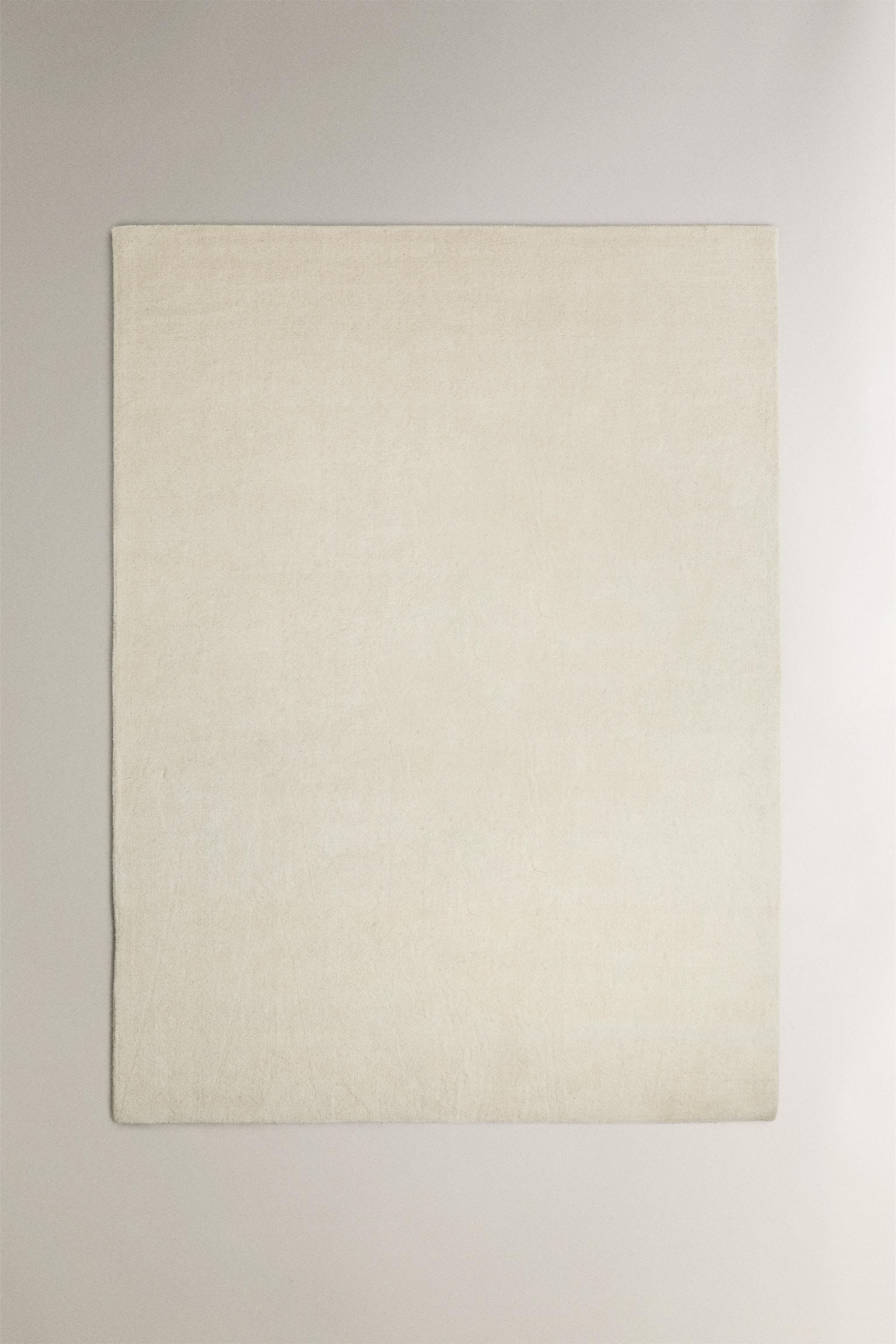PLAIN WOOL COTTON AREA RUG - Light beige | ZARA Canada