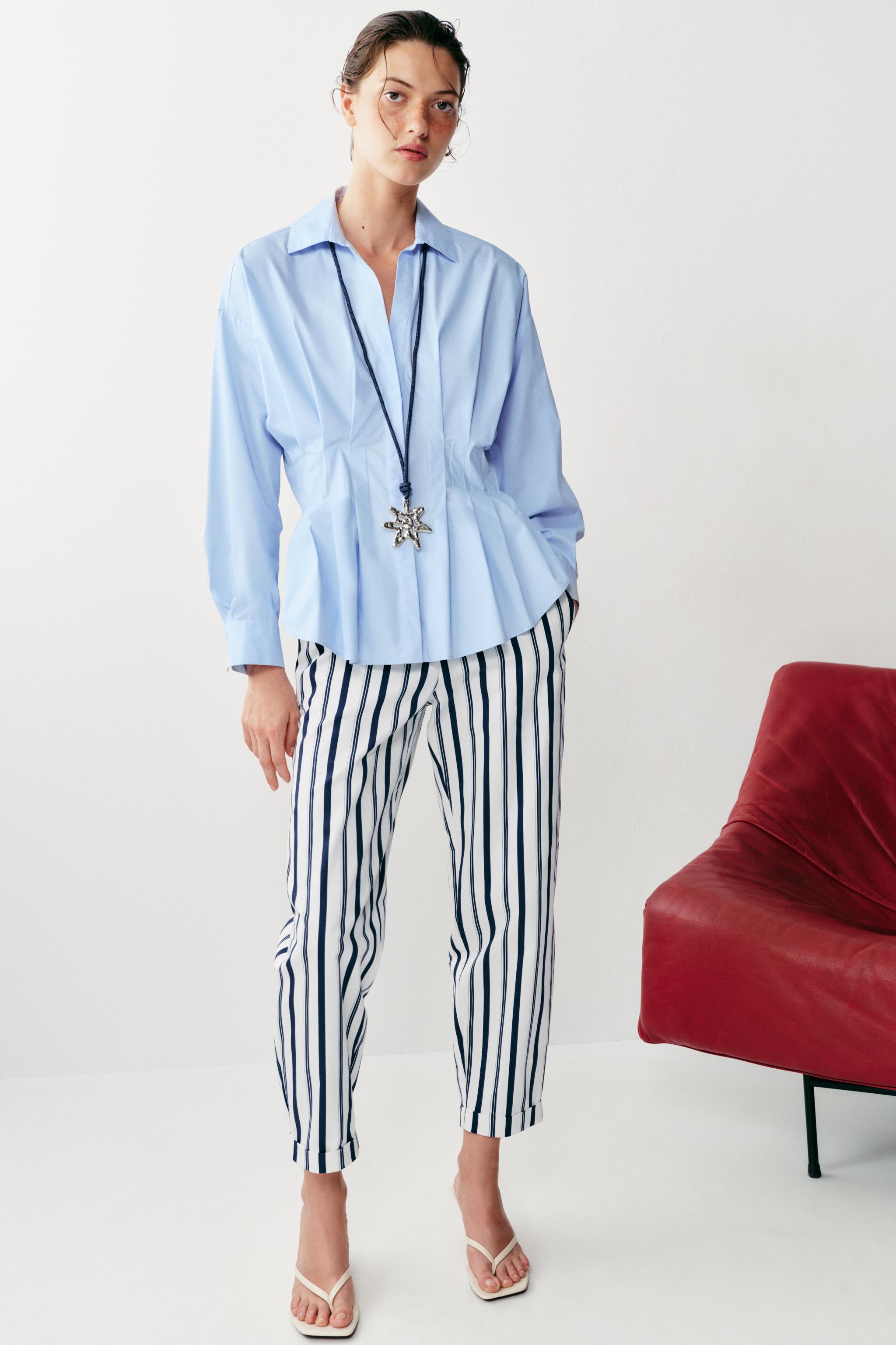 PLEATED POPLIN SHIRT — Light blue